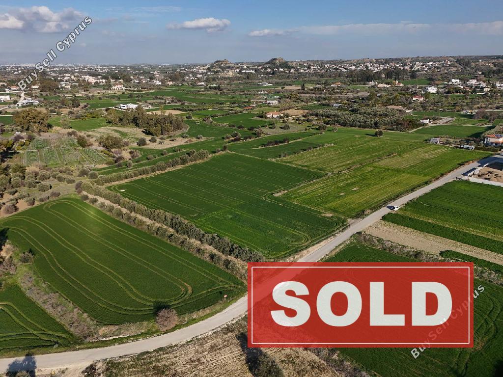 land sold politiko nicosia 1667515 image 4300794