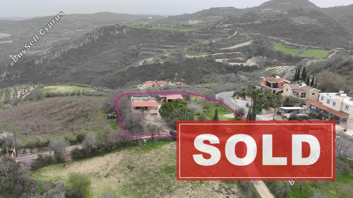 2 bedroom detached house sold theletra paphos 8298615 image 14082009