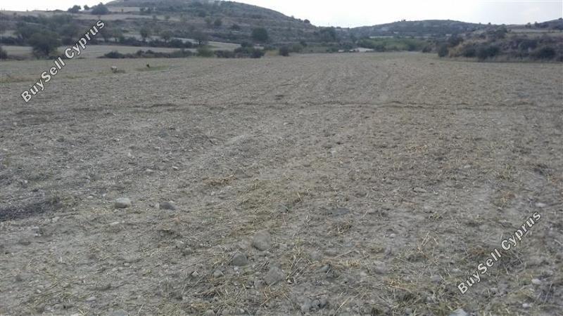 2676 SQM Land for sale in Pera Orinis, Nicosia 16181662