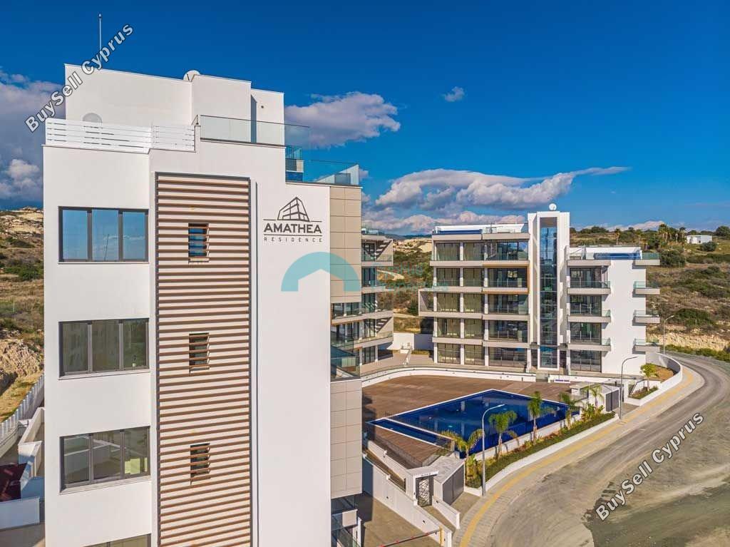3 bedroom apartment for sale agios tychonas limassol 922025 image 5400785