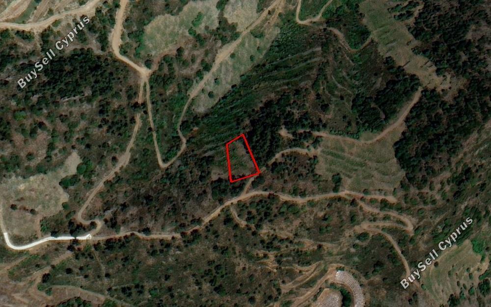 1180 SQM Land for sale in Farmakas, Nicosia 12843191