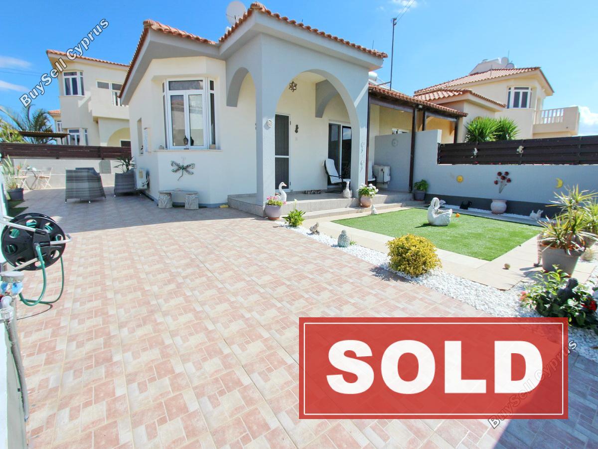 2 bedroom bungalow sold liopetri famagusta 638425 image 344583