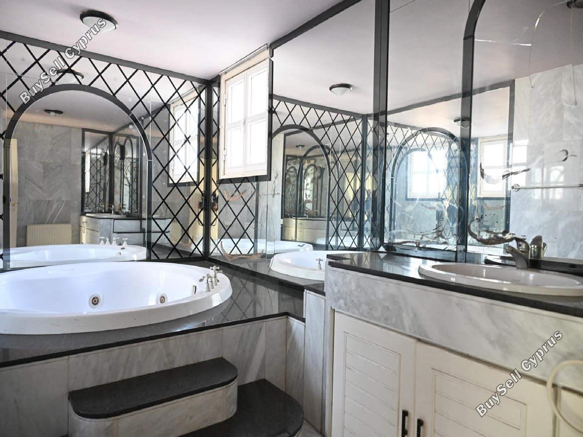 3 bedroom detached house for sale faneromeni larnaca 8597925 image 15734432