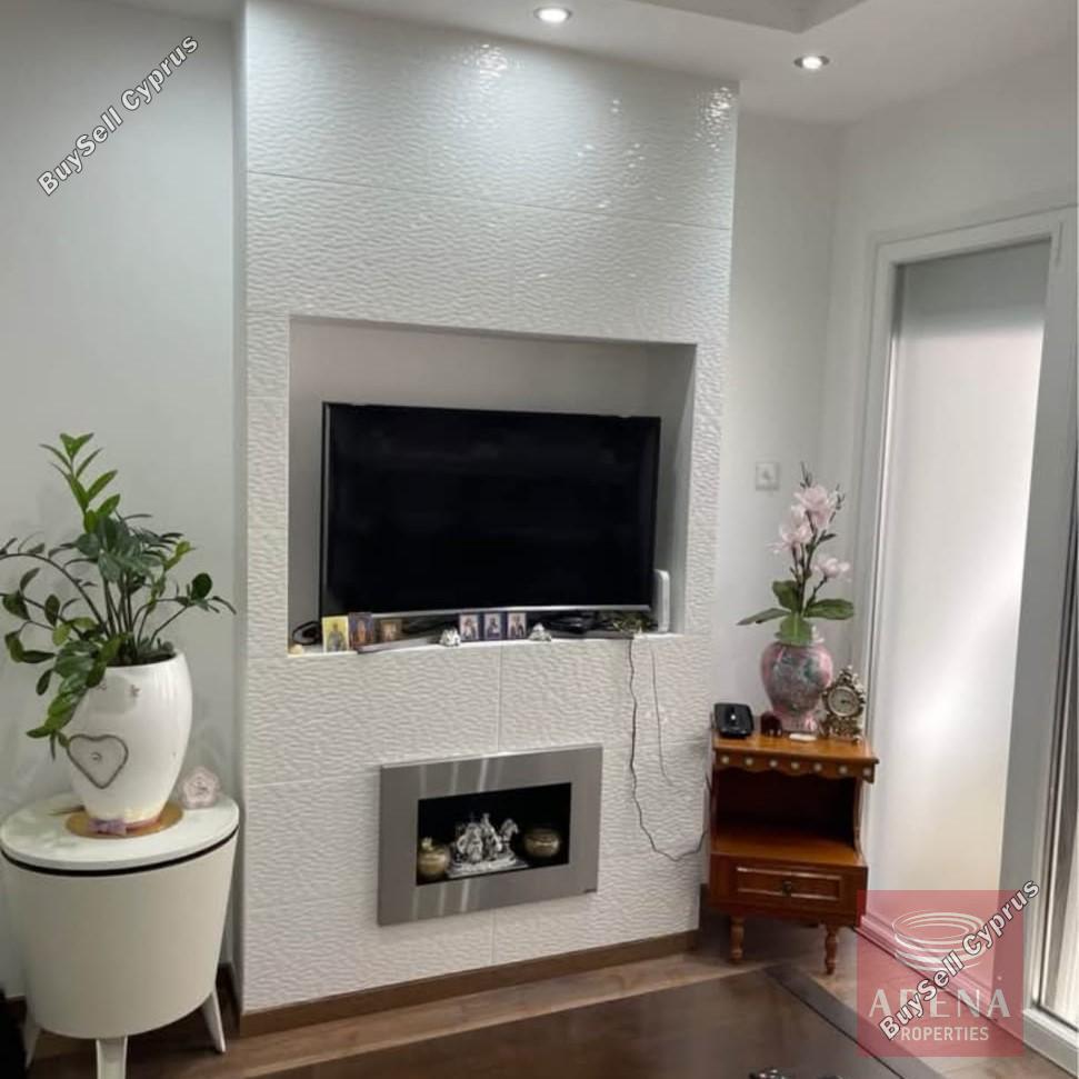 2 bedroom apartment for sale mackenzie larnaca 1703235 image 13143995