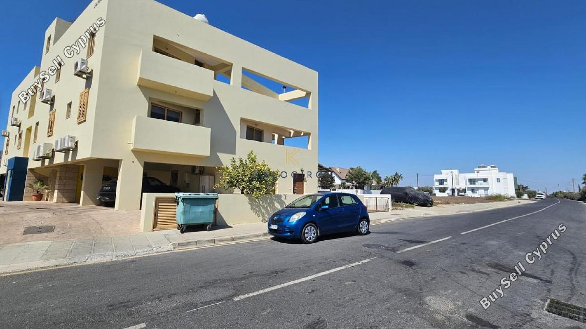 3 bedroom apartment for sale dromolaxia larnaca 7604335 image 9994142