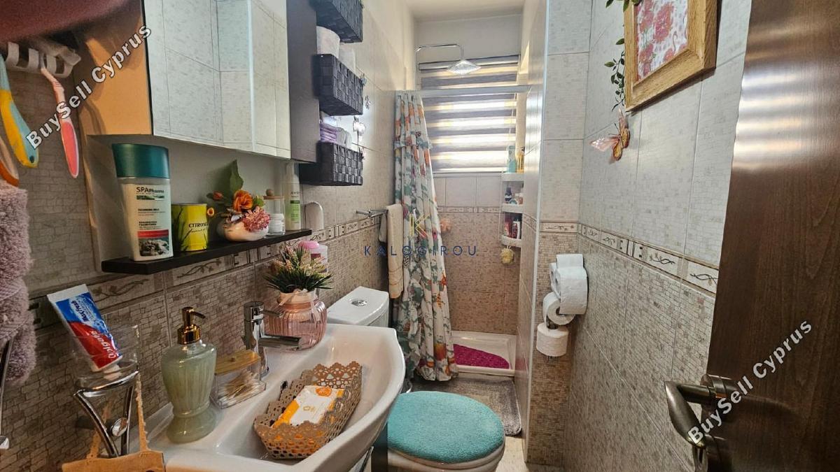 3 bedroom apartment for sale dromolaxia larnaca 7604335 image 9994149