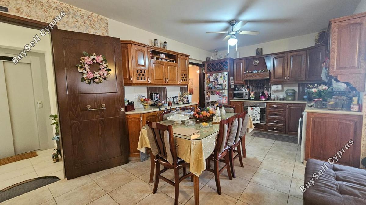 3 bedroom apartment for sale dromolaxia larnaca 7604335 image 9994167
