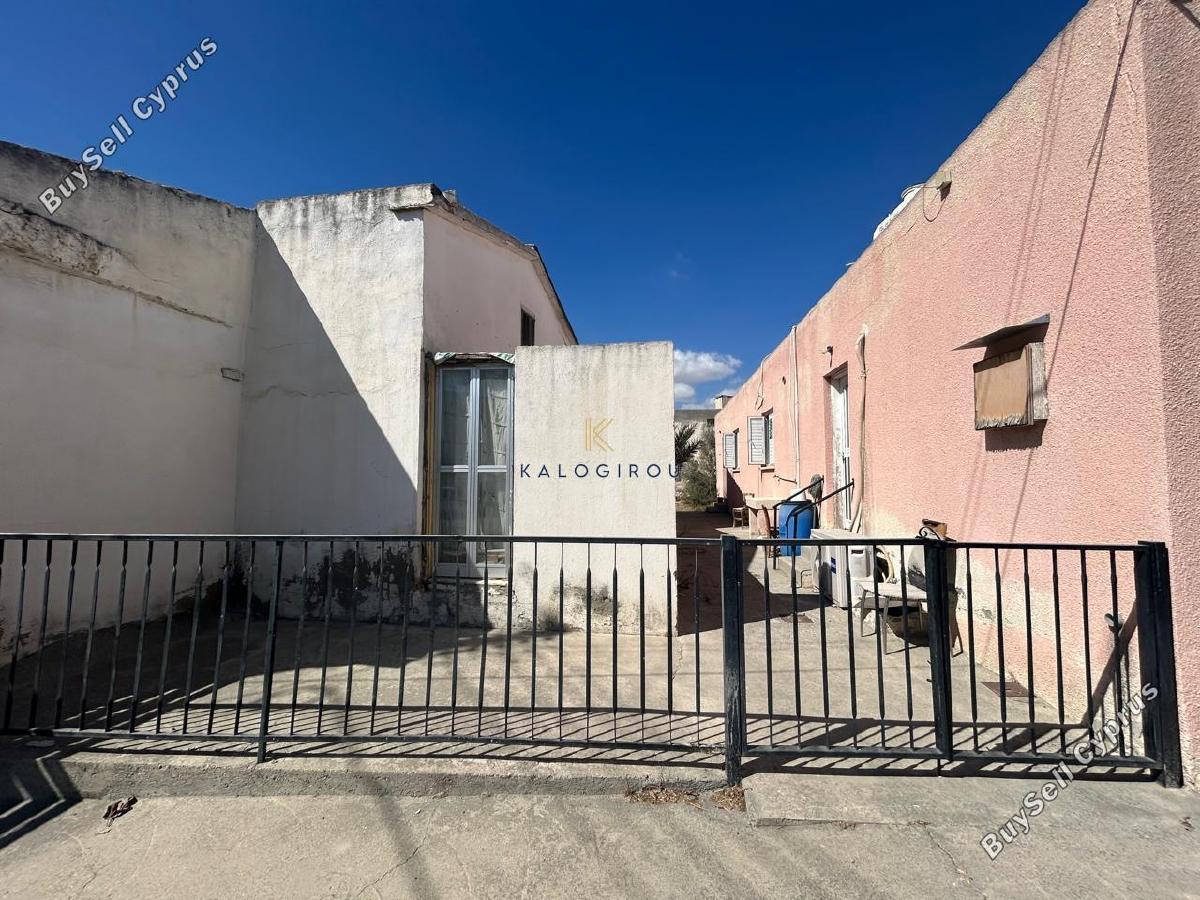 2 bedroom bungalow for sale aradippou larnaca 7638045 image 9867345