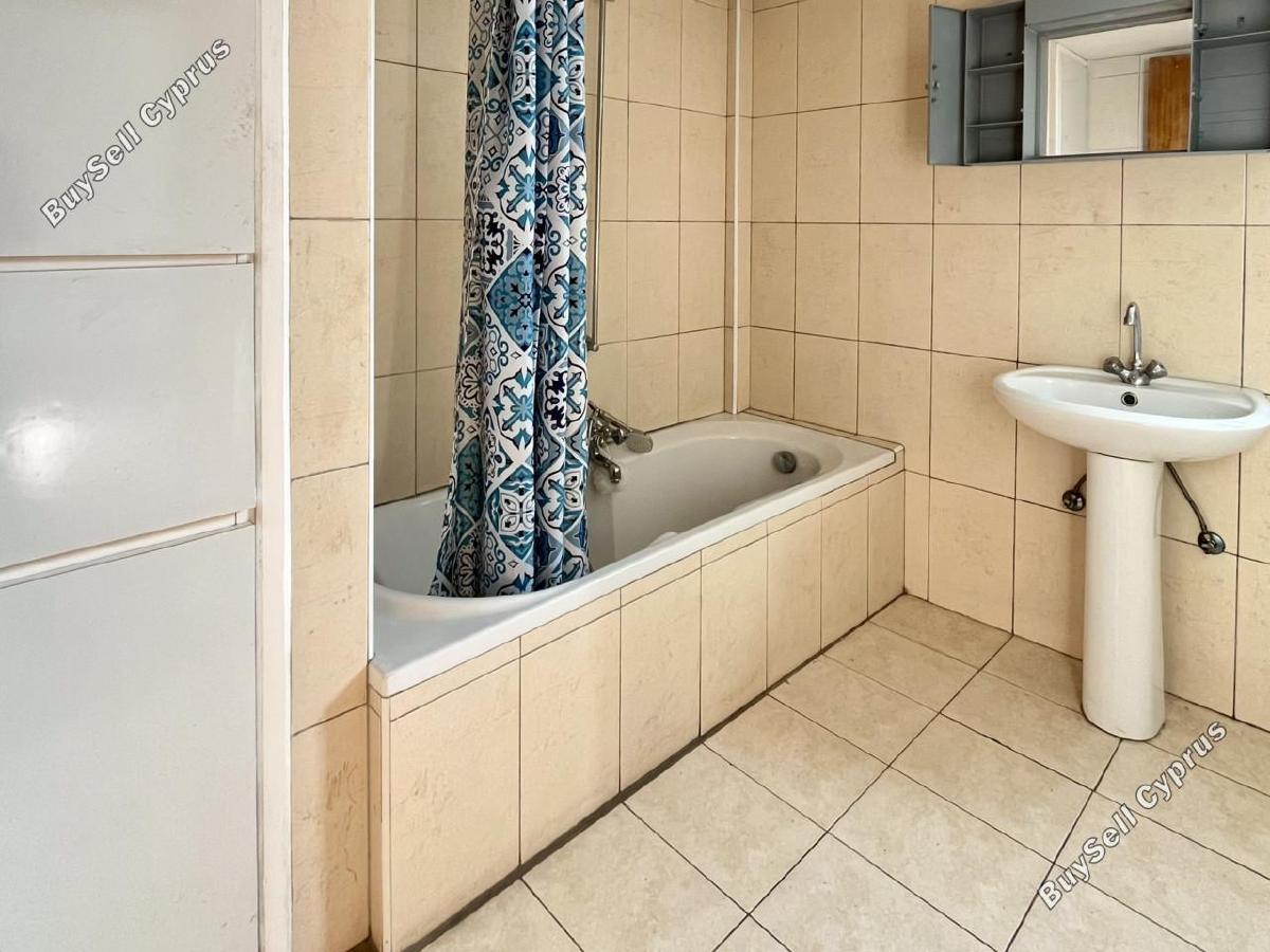 2 bedroom apartment for rent strovolos nicosia 1679445 image 16445837