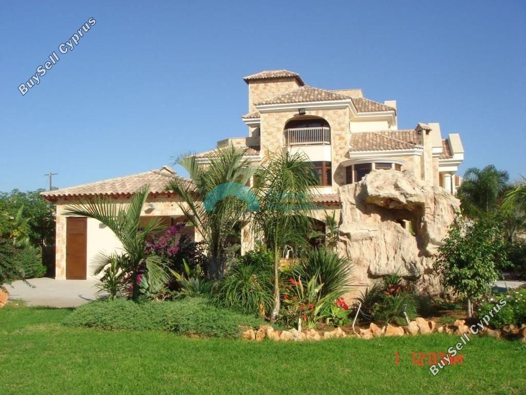 6 bedroom detached house for sale agios spyridonas limassol 912845 image 5395991