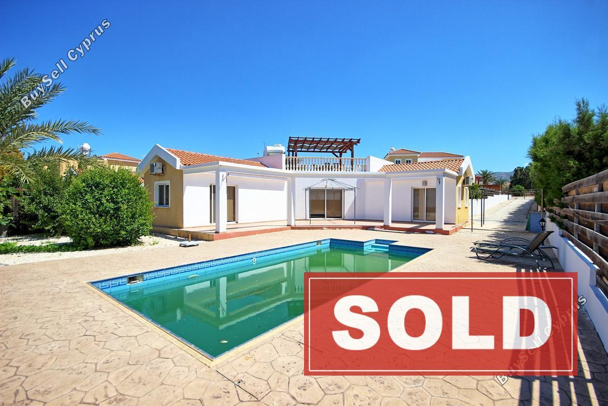 2 bedroom bungalow sold coral bay paphos 689945 image 416076