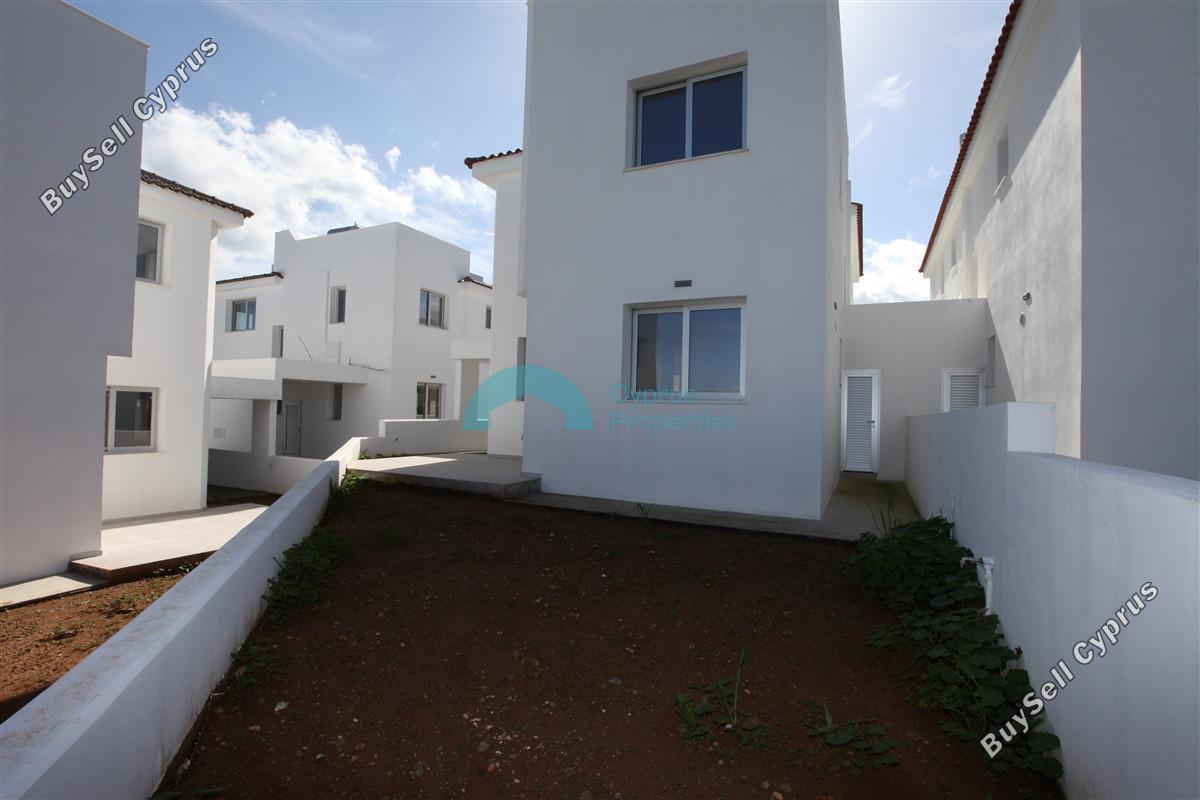 4 bedroom semi detached house for rent strovolos nicosia 1938865 image 7672428