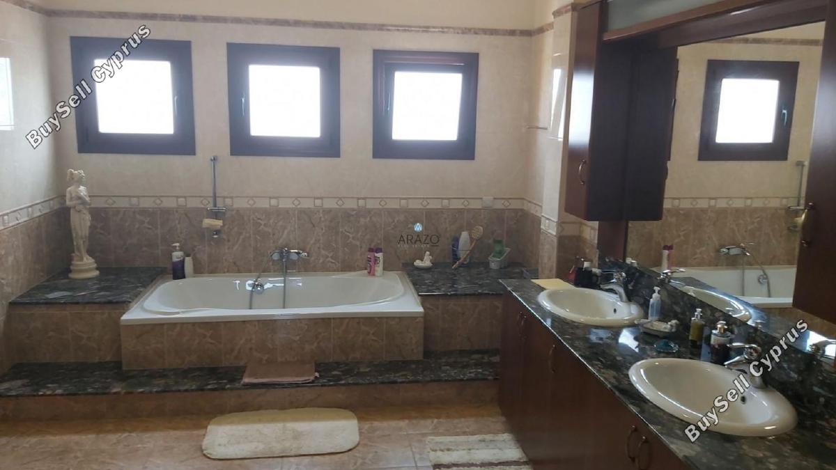 6 bedroom detached house for sale alethriko larnaca 957575 image 5591765