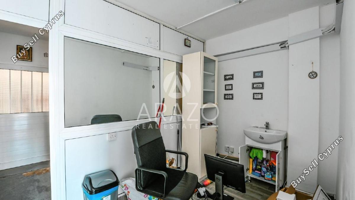 studio shop for sale faneromeni larnaca 1252675 image 15687566