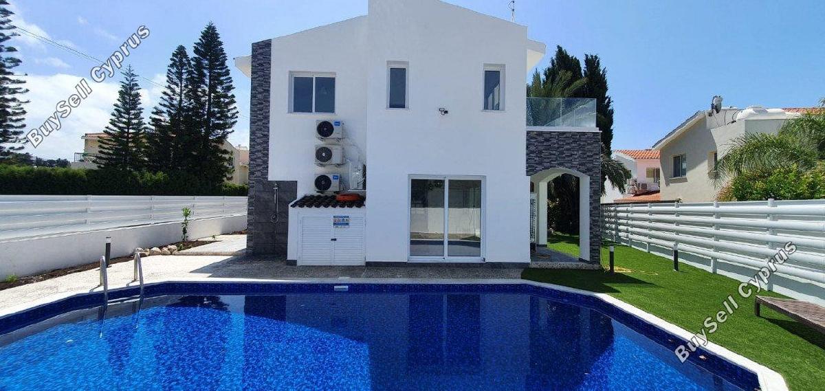 3 Bedroom Detached house for sale in Coral Bay, Paphos 17441691