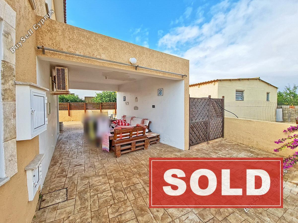 3 bedroom semi detached house sold xylofagou larnaca 1084085 image 2053667