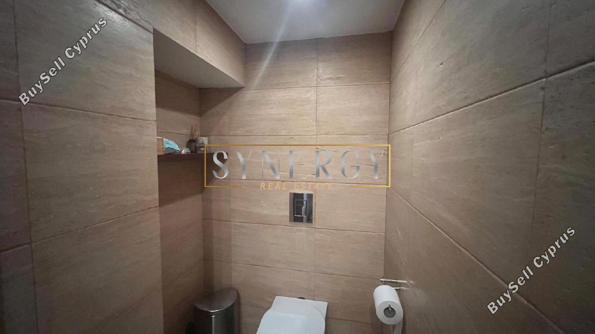 7 bedroom detached house for sale dromolaxia larnaca 1325385 image 5230671