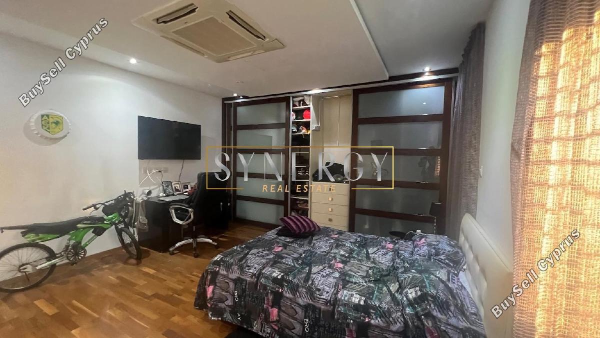 7 bedroom detached house for sale dromolaxia larnaca 1325385 image 5230679