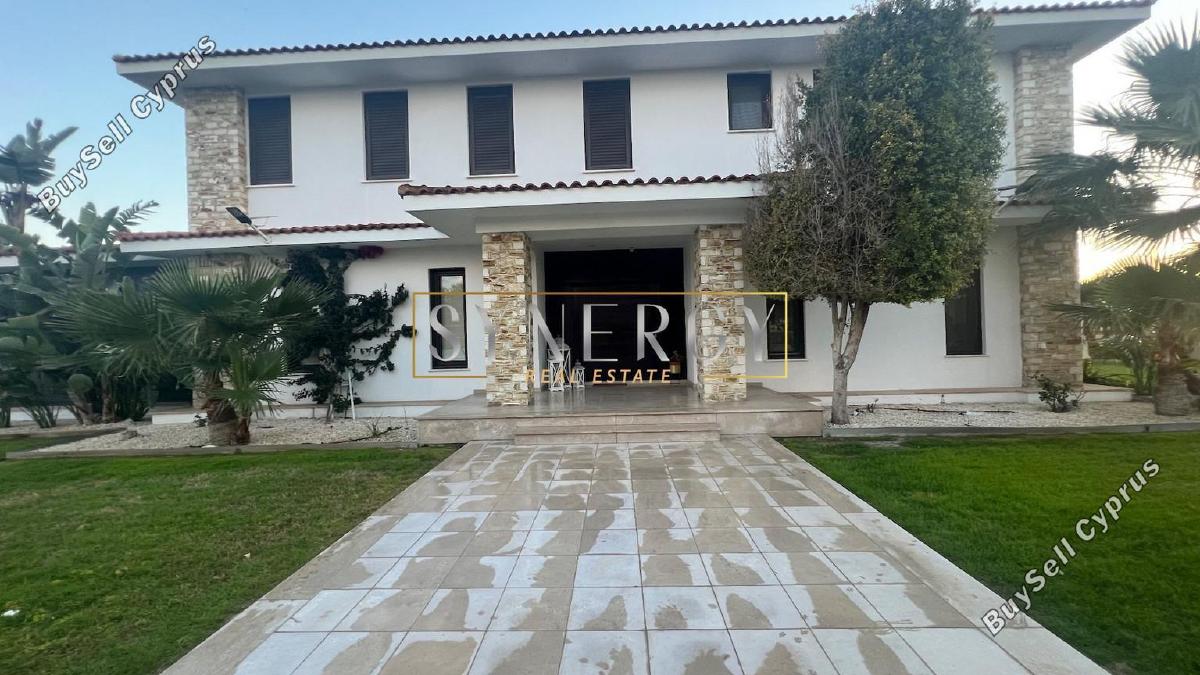 7 bedroom detached house for sale dromolaxia larnaca 1325385 image 5230717
