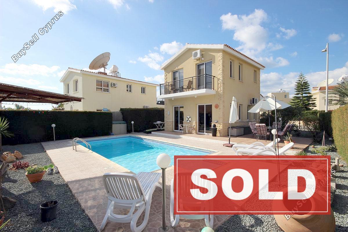 2 bedroom detached house sold saint george peyia paphos 228095 image 246288
