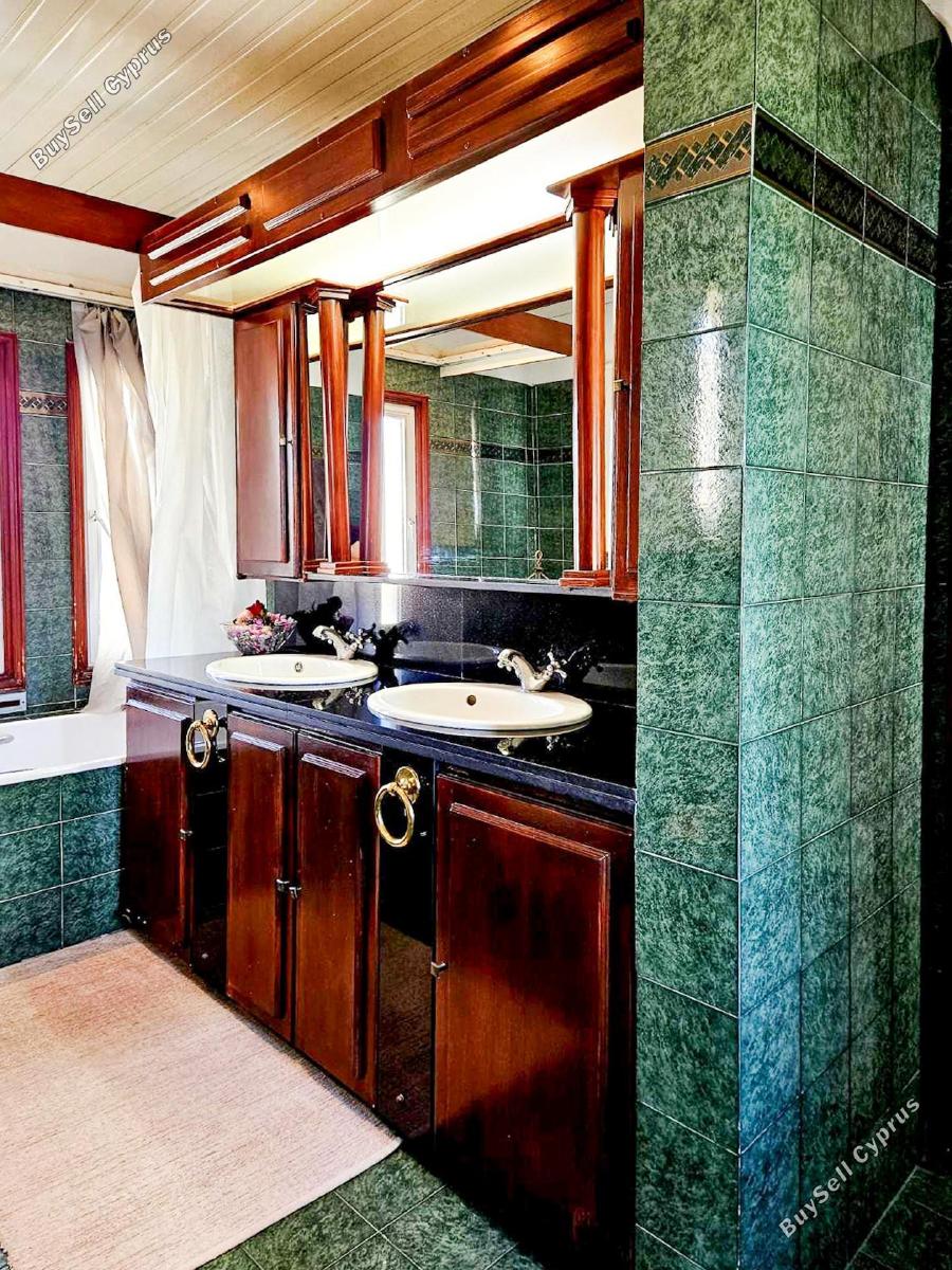 6 bedroom detached house for sale faneromeni larnaca 7931595 image 13783865