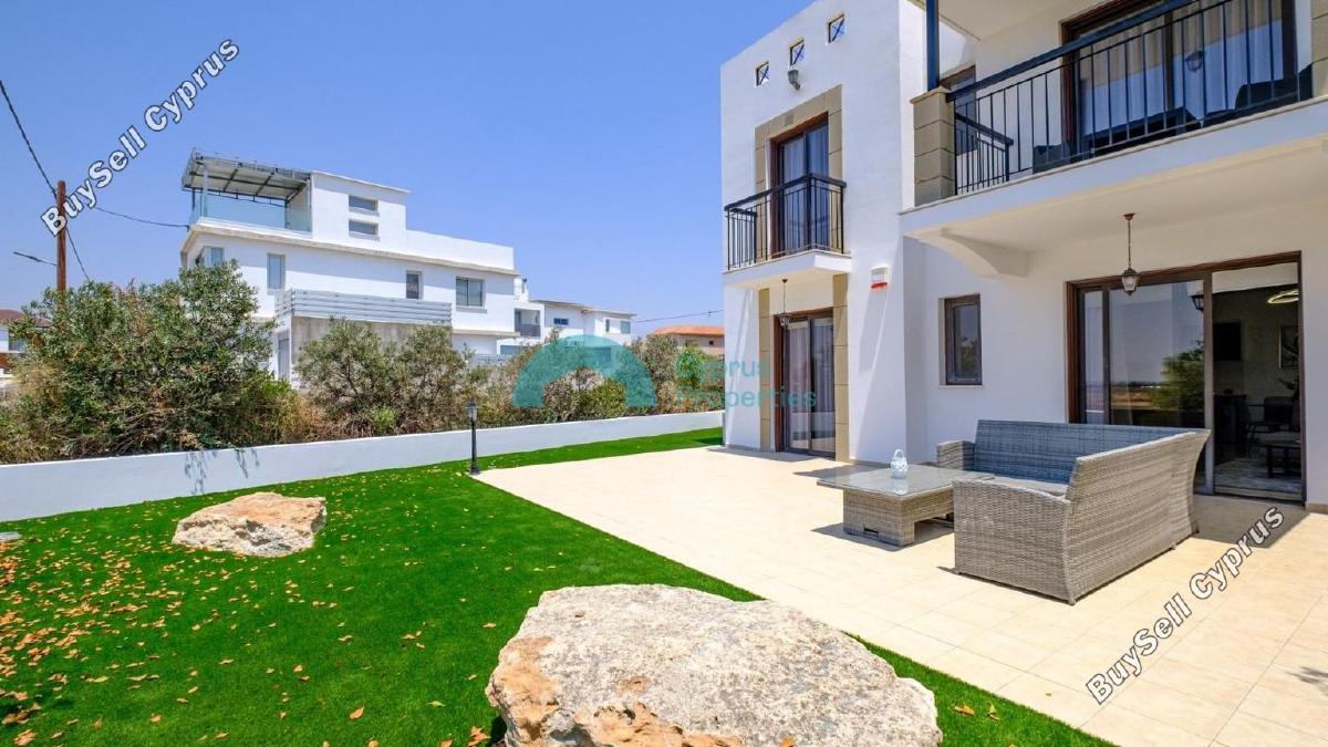 2 bedroom ground floor apartment for rent tersefanou larnaca 1882895 image 16149638