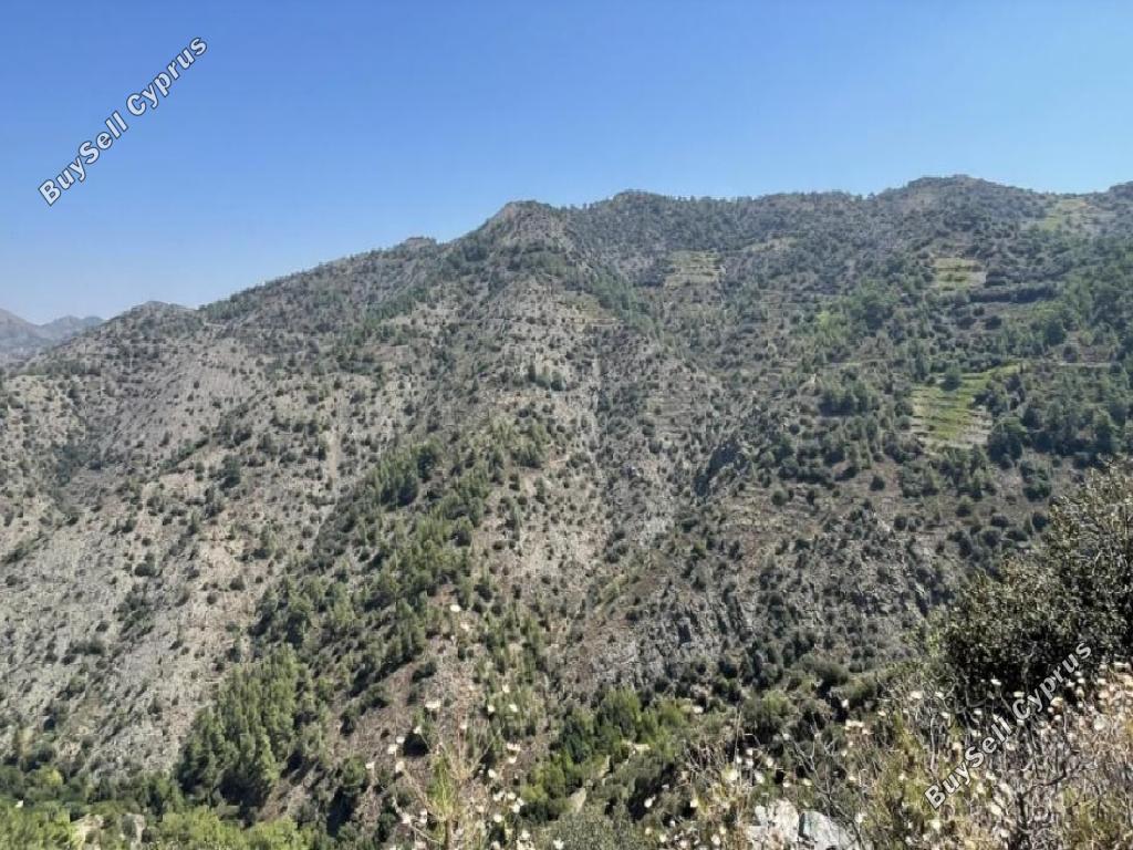 10889 SQM Land for sale in Farmakas, Nicosia 3361259