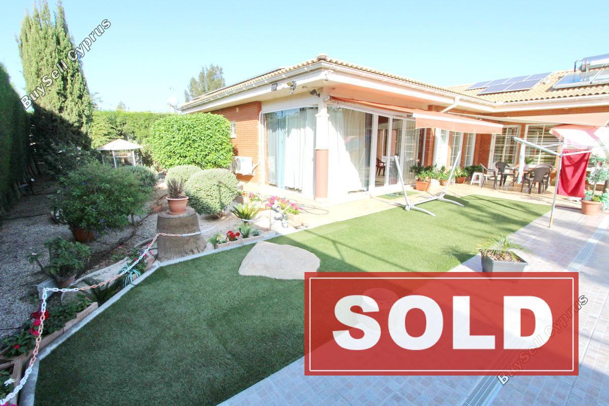 4 bedroom bungalow sold deryneia famagusta 698995 image 553898