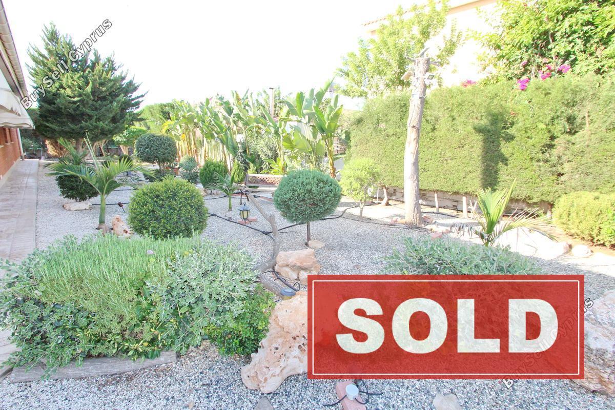 4 bedroom bungalow sold deryneia famagusta 698995 image 553912