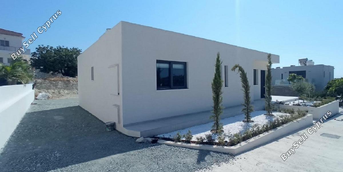 2 bedroom bungalow for rent agios tychonas limassol 8963206 image 17825010