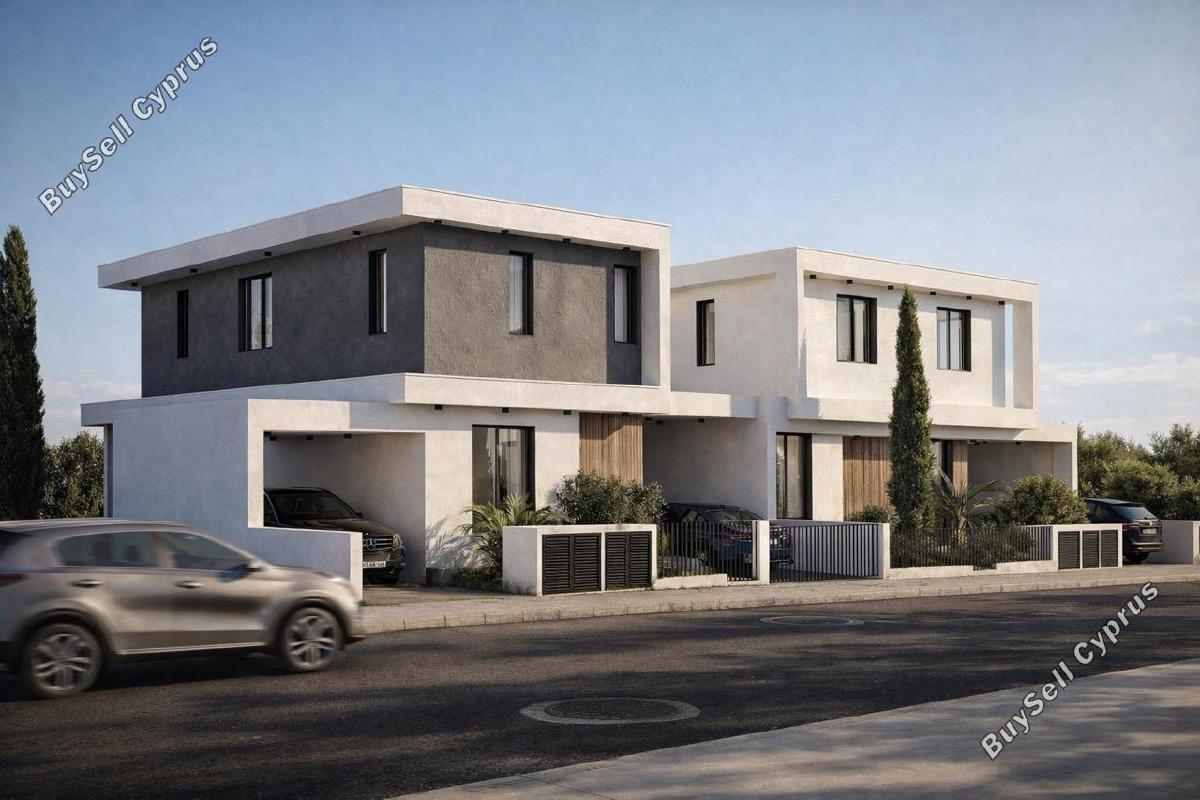 3 Bedroom Detached house for sale in Latsia, Nicosia 16801536