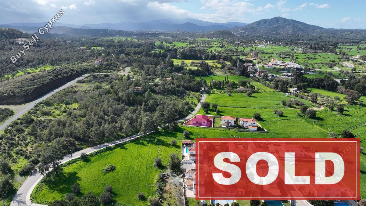 3 bedroom bungalow sold pyrga larnaca 8343406 image 14374507