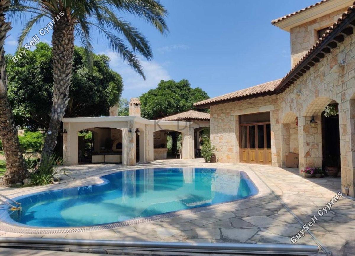 6 bedroom detached house for sale agios athanasios limassol 1551126 image 13559694
