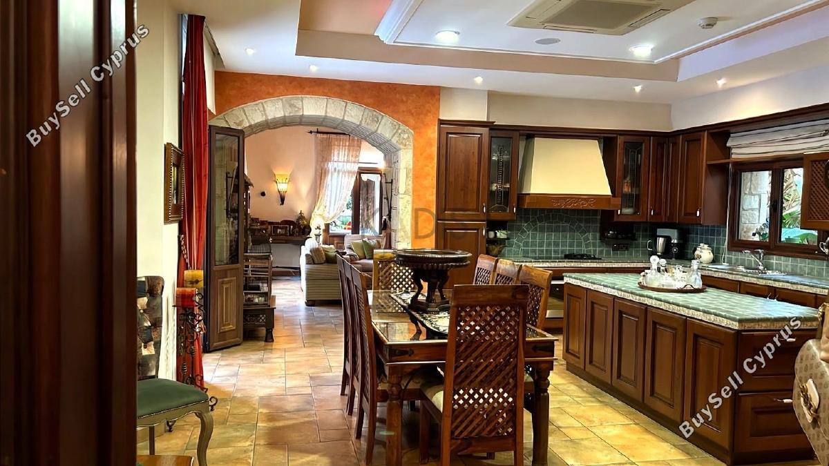 6 bedroom detached house for sale agios athanasios limassol 1551126 image 13559704