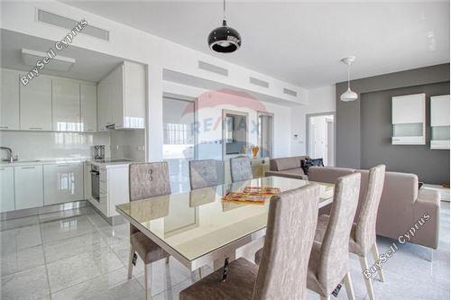 3 bedroom apartment for sale mesa gitonia limassol 1504226 image 15781074