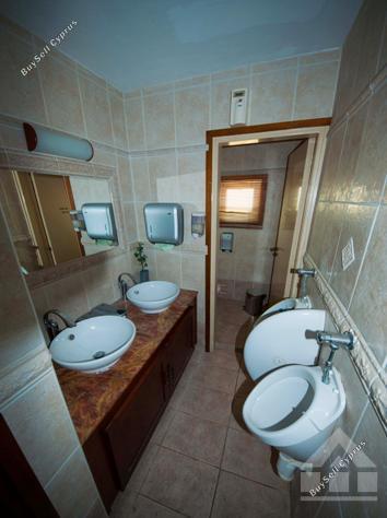 studio shop for sale dekeleia larnaca 7906526 image 16658949