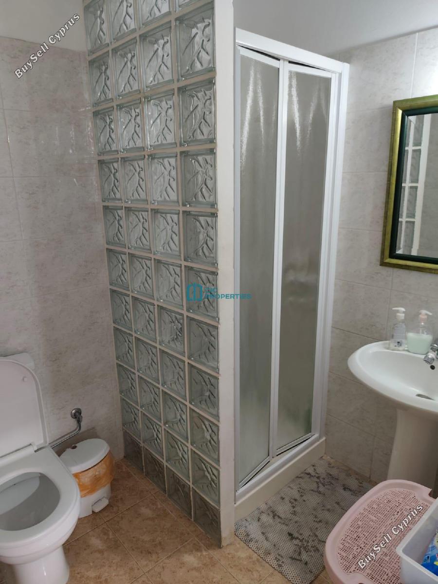 3 bedroom apartment for rent faneromeni larnaca 8168926 image 15648847