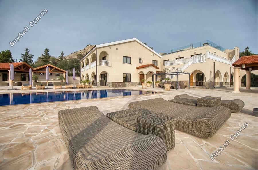 8 bedroom detached house for sale agios tychonas limassol 7739336 image 14804442