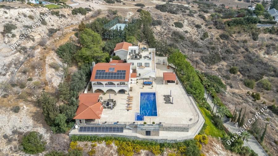 8 bedroom detached house for sale agios tychonas limassol 7739336 image 14804447