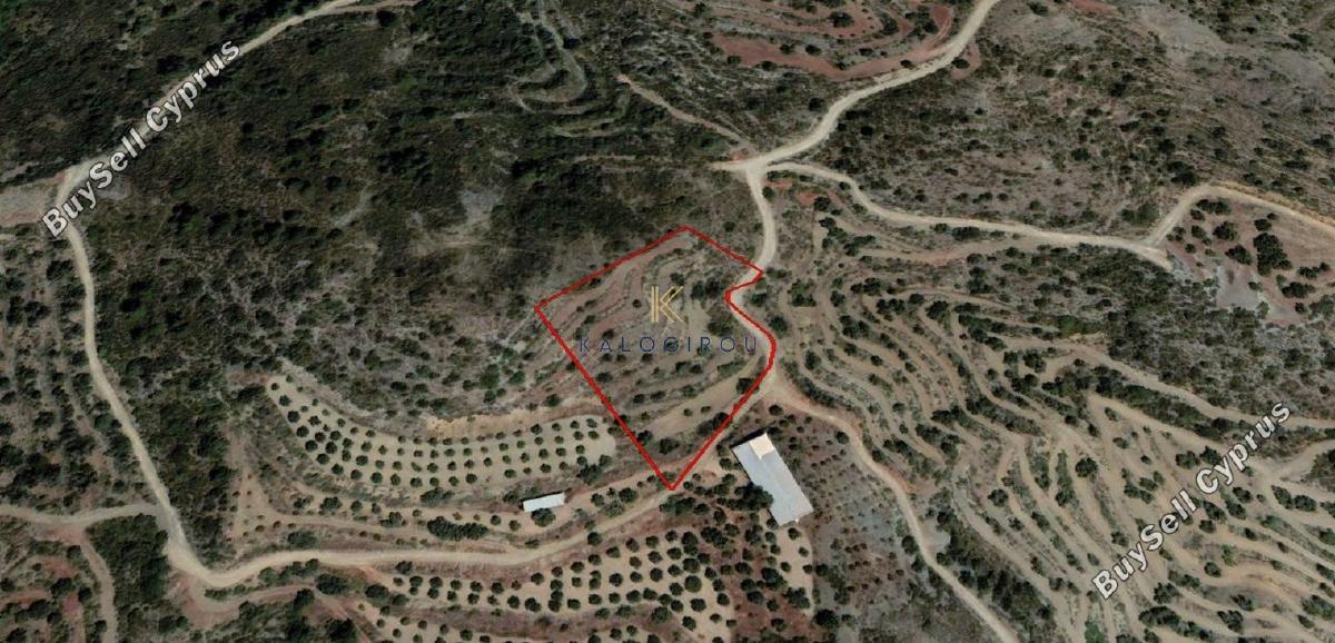4348 SQM Land for sale in Agioi Vavatsinias, Larnaca 5638107