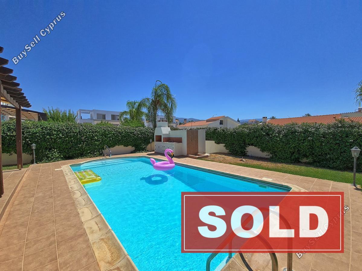 3 bedroom bungalow sold peyia paphos 912636 image 792485
