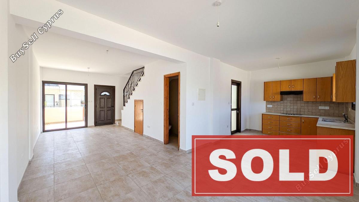 3 bedroom semi detached house sold meneou larnaca 8531936 image 15469004