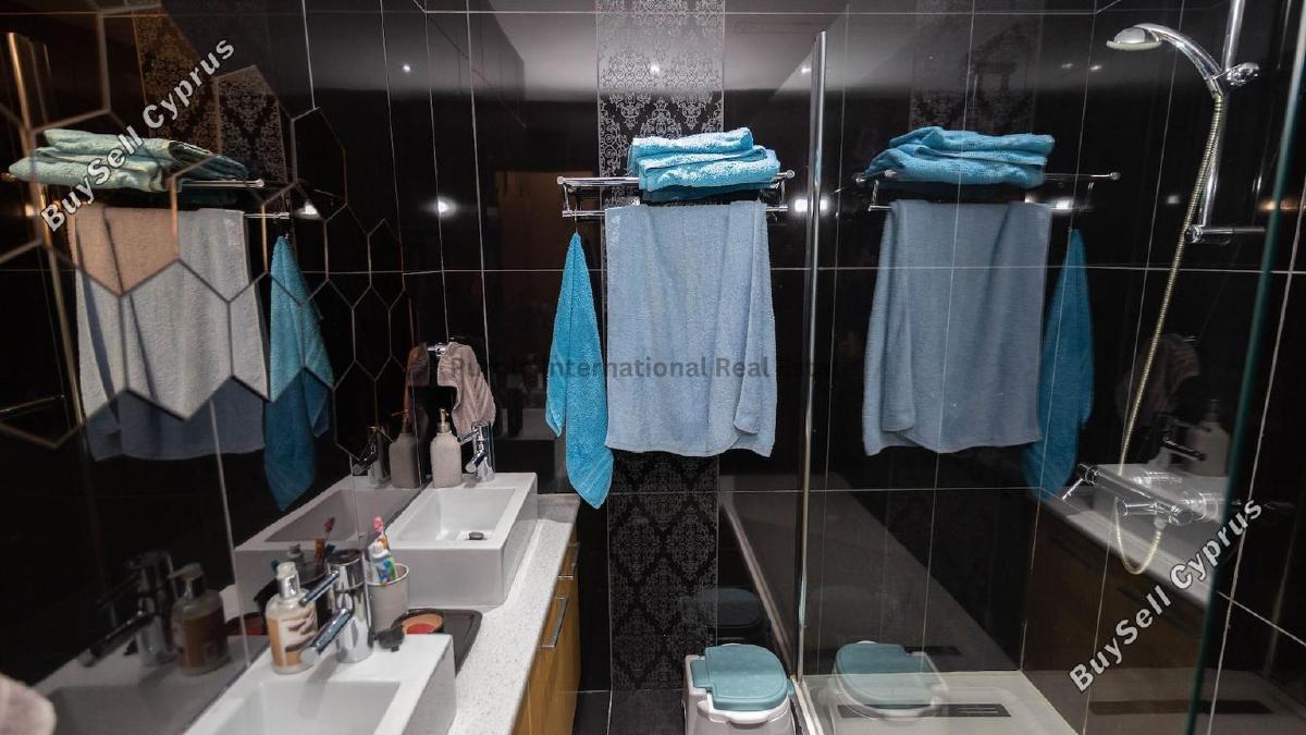 3 bedroom apartment for sale faneromeni larnaca 7546346 image 16591262