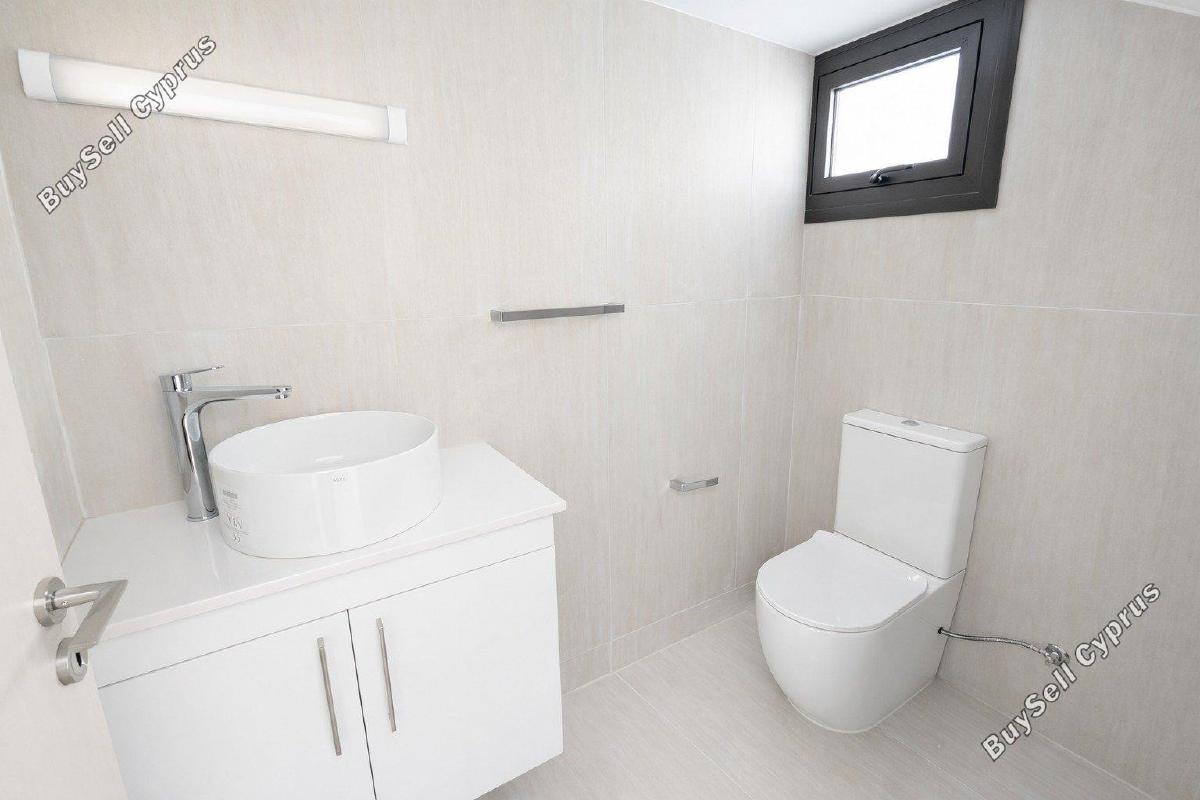 4 bedroom detached house for sale dromolaxia larnaca 1609846 image 16202025