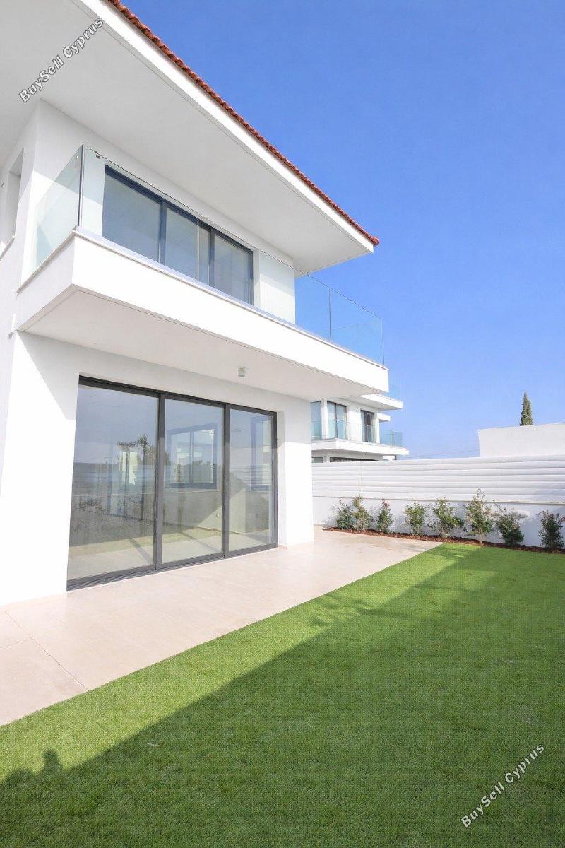 4 bedroom detached house for sale dromolaxia larnaca 1609846 image 16202040