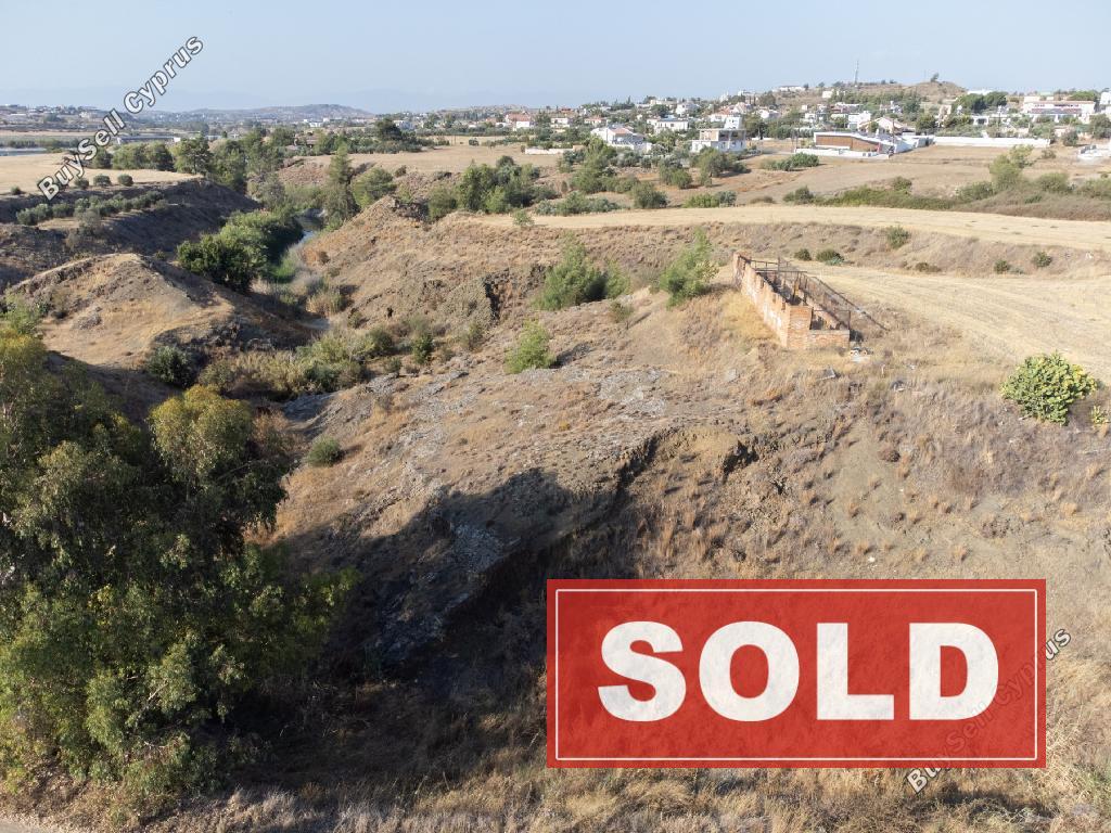 land sold klirou nicosia 946256 image 3359977