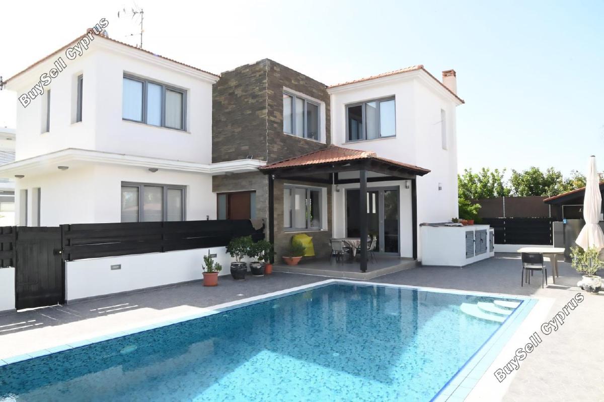 4 Bedroom Detached house for sale in Ilioupoli, Nicosia 16654797