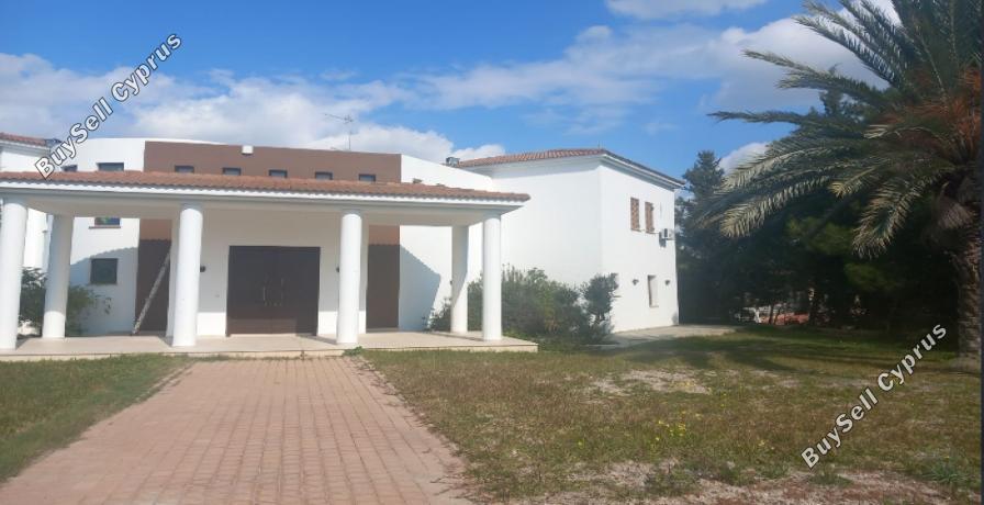 3 Bedroom Detached house for sale in Latsia, Nicosia 16249407