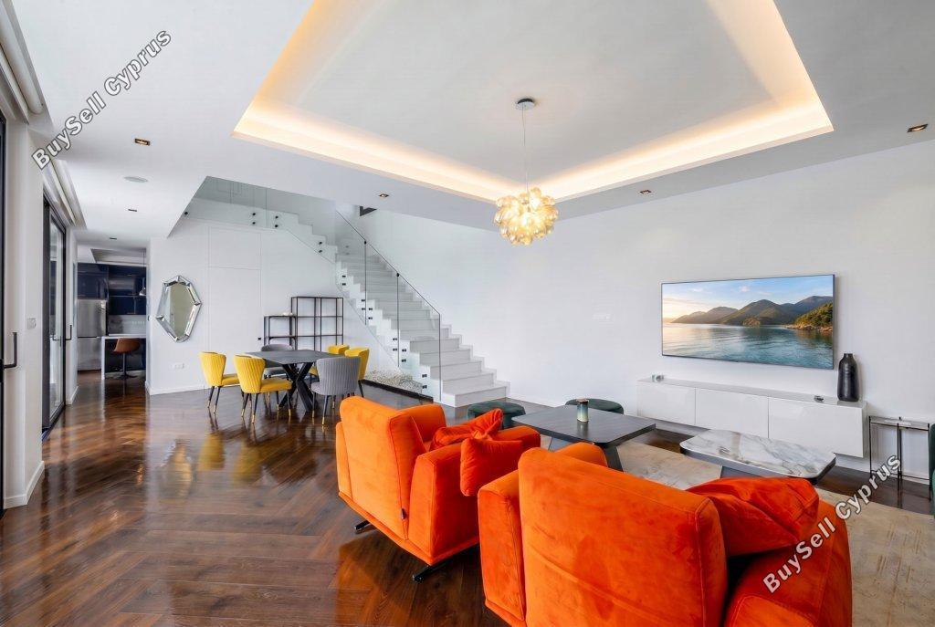 5 Bedroom Detached house for sale in Agios Athanasios, Limassol 16803046