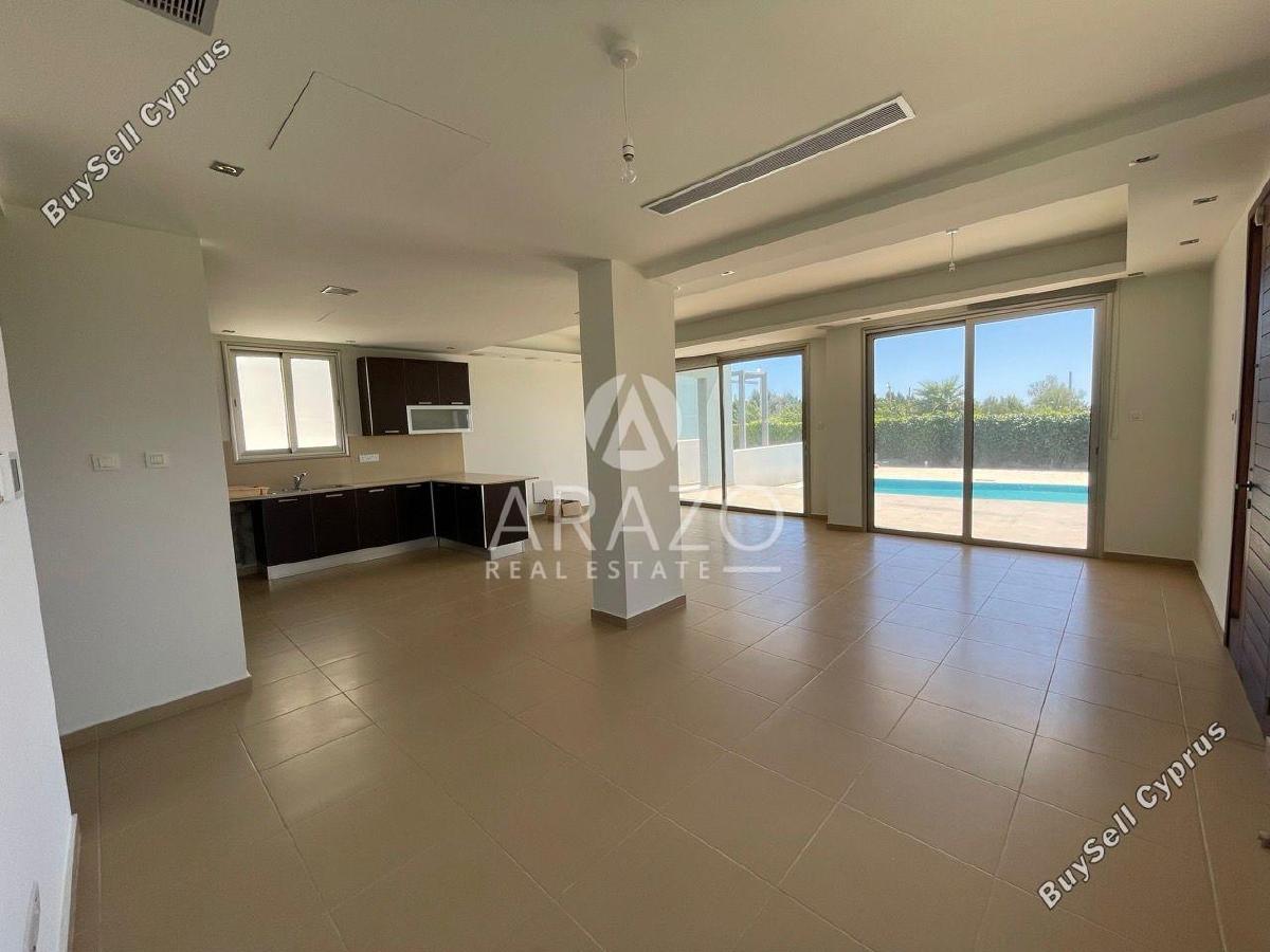 3 bedroom apartment for sale pervolia larnaca 957656 image 14004918
